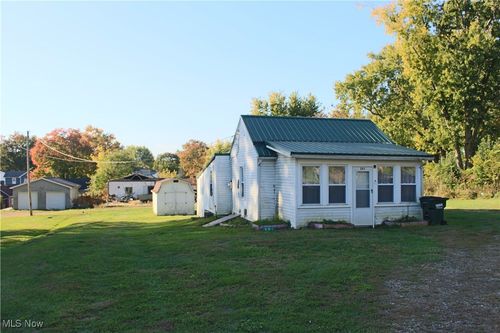 283 E Wood St, Shreve, OH, 44676-9306 | Card Image