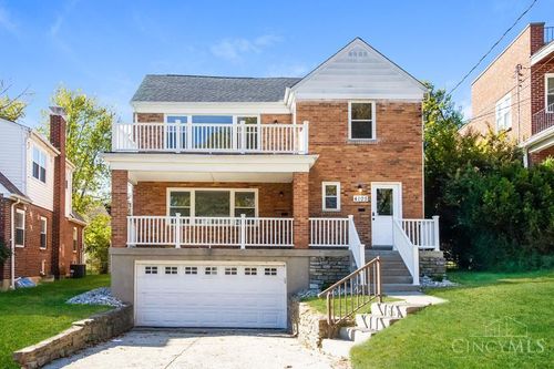 4105 Paxton Woods Dr, Cincinnati, OH, 45209 | Card Image