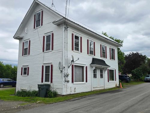 46 High St, North Troy, VT, 05859-9570 | Card Image