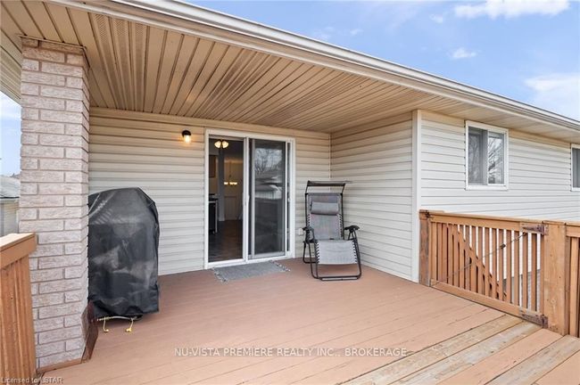 2812 Southridge St, House other with 4 bedrooms, 0 bathrooms and 2 parking in Windsor ON | Image 22