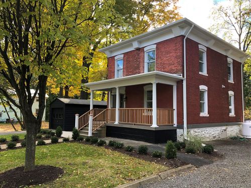 34 Garden St, Red Hook, NY, 12571-1518 | Card Image