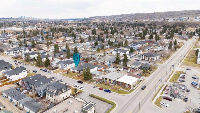 8531 47 Ave Nw, House other with 3 bedrooms, 2 bathrooms and 2 parking in Calgary AB | Image 45