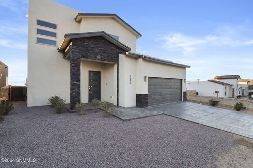 1099 Bronze Hill Avenue, Santa Teresa, NM, 88008 | Card Image