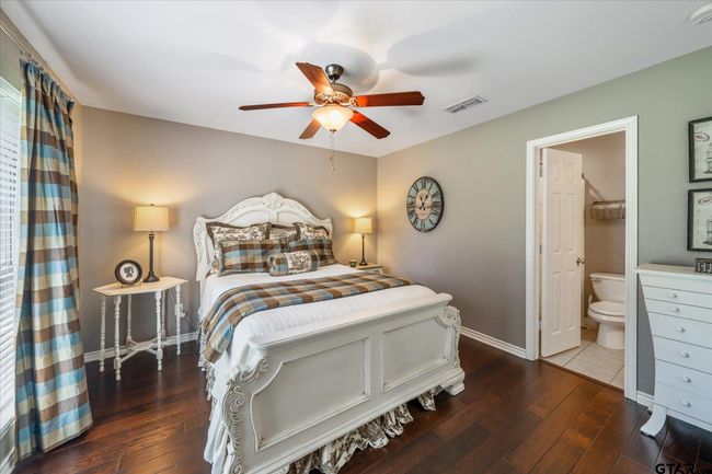 1113 Millstone Ln, House other with 4 bedrooms, 3 bathrooms and null parking in Chandler TX | Image 5