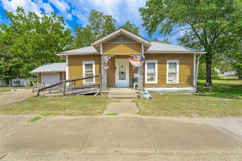 307 Ne 2nd St, Kerens, TX, 75144-2613 | Card Image