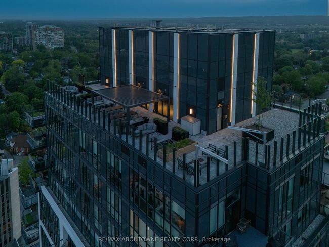 2201 - 2007 James St, Condo with 3 bedrooms, 2 bathrooms and null parking in Burlington ON | Image 47
