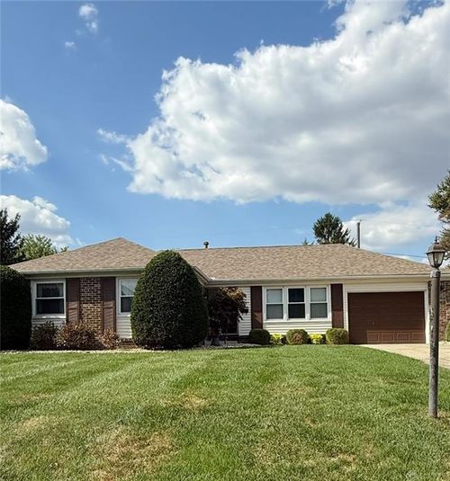 619 Hiatt Ave, Wilmington, OH, 45177-1509 | Card Image