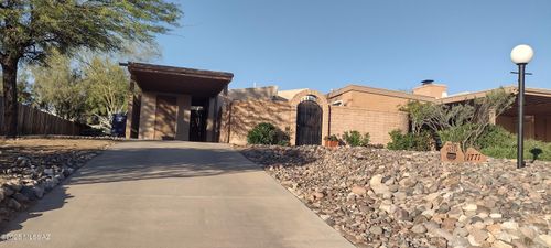 1771 S Desert Vista Dr, Tucson, AZ, 85748-7502 | Card Image