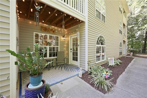 212 Timberline Ridge Ct, Winston Salem, NC, 27106-3078 | Card Image