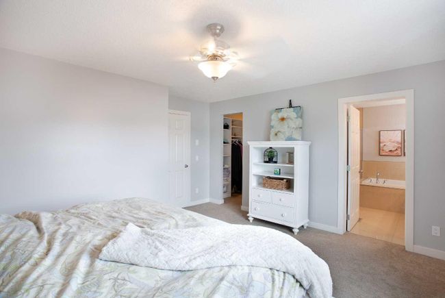 194 Chaparral Valley Way Se, Home with 4 bedrooms, 3 bathrooms and 2 parking in Calgary AB | Image 24