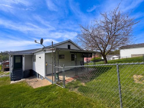 1823 N 21 Street, Clarksburg, WV, 26301 | Card Image