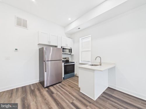 b-1315 Harlem Ave, BALTIMORE, MD, 21217-2443 | Card Image