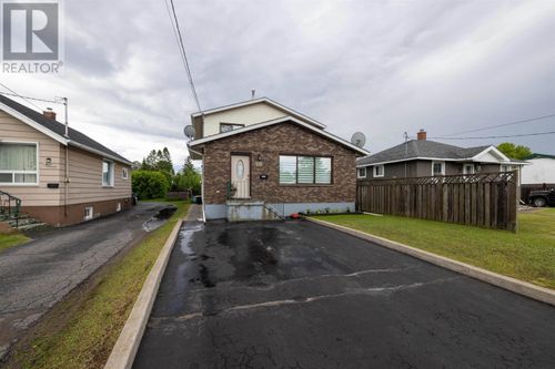 361 Adams St, Thunder Bay, ON, P7A1B6 | Card Image
