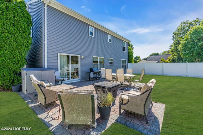 39 Honeysuckle Way, House other with 4 bedrooms, 3 bathrooms and null parking in Howell NJ | Image 43