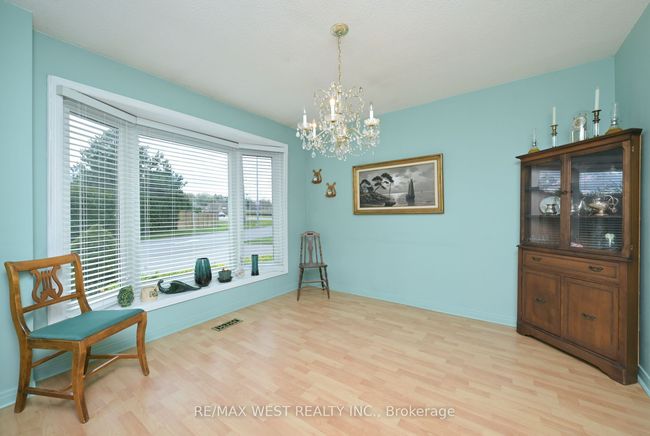 3 Henry Gate, House other with 4 bedrooms, 3 bathrooms and 9 parking in Nobleton ON | Image 14