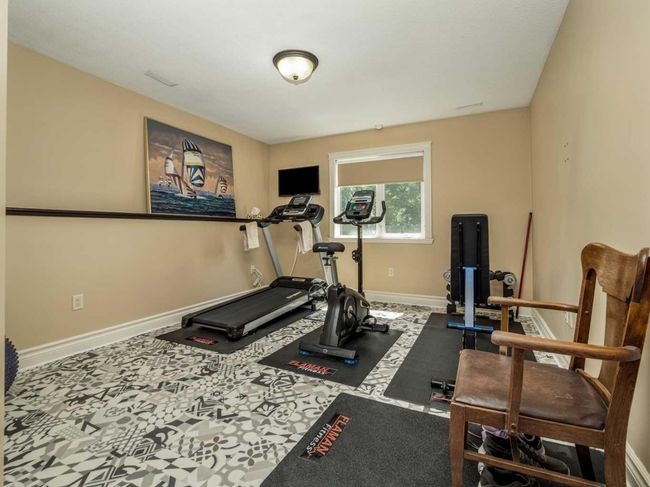 208 Mt Sunburst Place W, House other with 4 bedrooms, 3 bathrooms and 4 parking in Lethbridge AB | Image 37