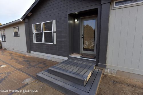 702 Road 2900, Aztec, NM, 87410-9738 | Card Image