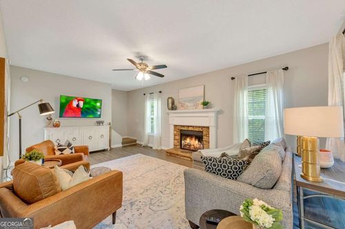 19 Moonlight Drs Se, Acworth, GA, 30102-2708 | Card Image