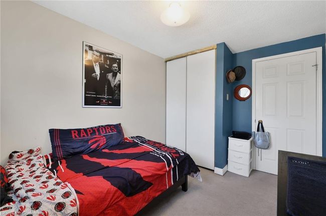 32 - 985 Limeridge Rd E, Townhouse with 3 bedrooms, 2 bathrooms and 2 parking in Hamilton ON | Image 37