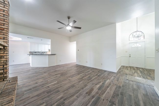 2981 Bryson Ln, House other with 3 bedrooms, 2 bathrooms and null parking in Midlothian TX | Image 4