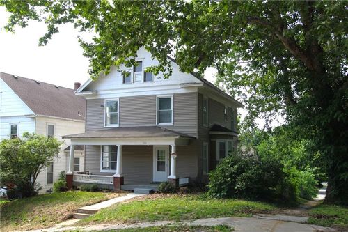 702 Mcdonald St, Saint Joseph, MO, 64505-2051 | Card Image