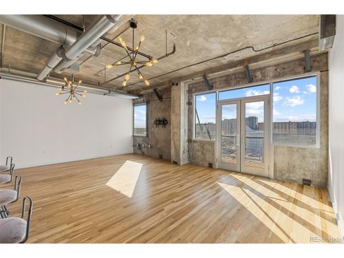 970-2020 Arapahoe St, Denver, CO, 80205-2548 | Card Image