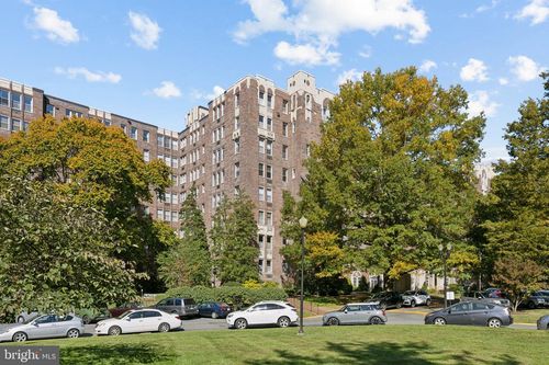 apt-605b-4000 Cathedral Ave Nw, WASHINGTON, DC, 20016-5260 | Card Image