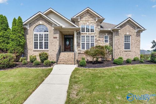 2824 Slate Dr Sw, Huntsville, AL, 35803-3423 | Card Image