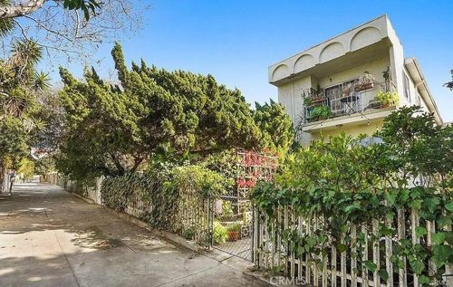 apt-2-34 Ozone Ave, Venice, CA, 90291-2482 | Card Image