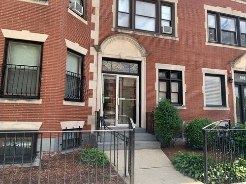 4-907 Beacon Street, Boston, MA, 02215 | Card Image