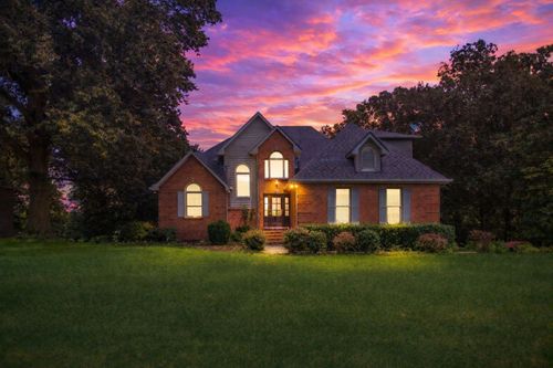 208 Loop Dr, Winchester, TN, 37398-4644 | Card Image