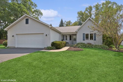 10 Henry Court, Fox Lake, IL, 60020 | Card Image