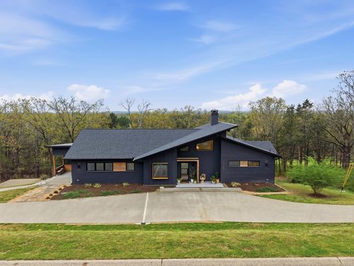 3285 Nob Hill St, Conway, AR, 72034-2316 | Card Image