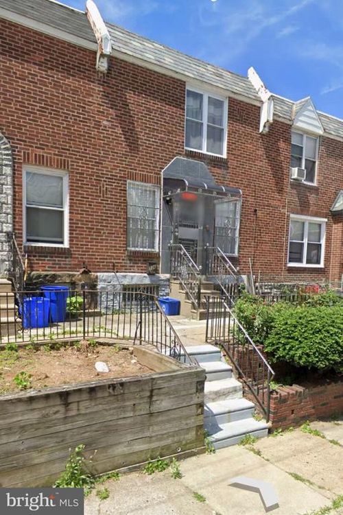 736 Landis St, PHILADELPHIA, PA, 19124-3011 | Card Image