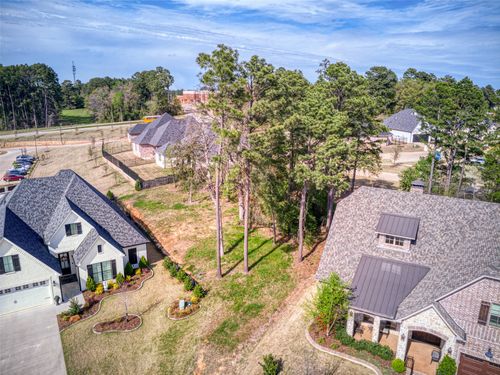 7318 Crosswater Cv, Tyler, TX, 75703-0736 | Card Image