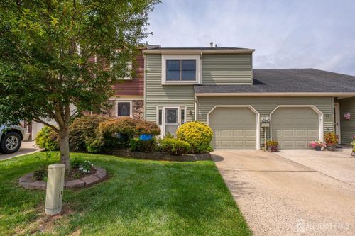 21 Knoll Ct, Matawan, NJ, 07747-9513 | Card Image