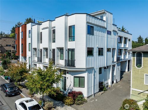 3054 Nw 65th St, Seattle, WA, 98117-6211 | Card Image