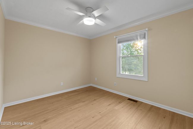 3205 Lake Pointe Ct, House other with 3 bedrooms, 4 bathrooms and null parking in Crestwood KY | Image 55