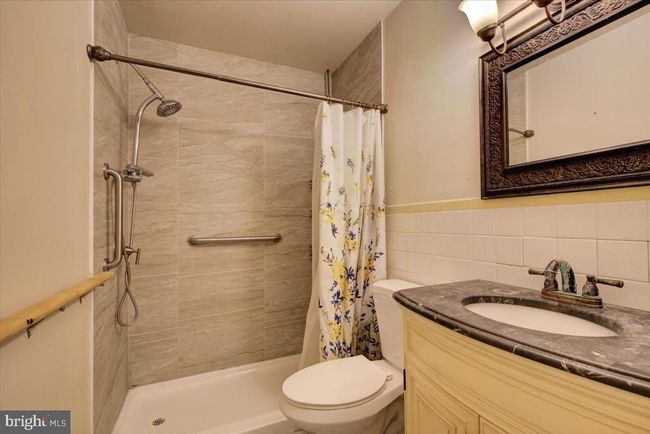 APT-103 - 2539 Jenkintown Rd, Townhouse with 2 bedrooms, 2 bathrooms and null parking in GLENSIDE PA | Image 13