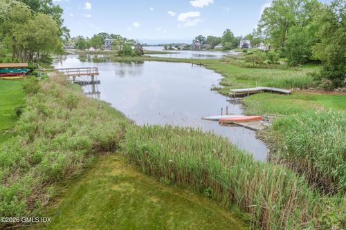14 Shoalpoint Ln, Riverside, CT, 06878-2112 | Card Image