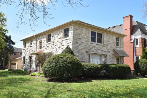 4495-n-ardmore-av-1227 E Kensington Boulevard, Shorewood, WI, 53211 | Card Image