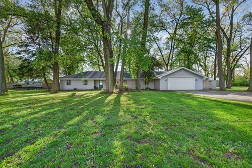 1555 N Rollin Ln, Coal City, IL, 60416-9514 | Card Image