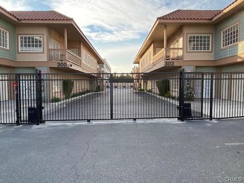 201-300 N Tustin Ave, Santa Ana, CA, 92705 | Card Image