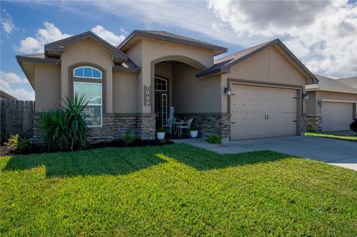 7649 Granite Dr, Corpus Christi, TX, 78414-2184 | Card Image
