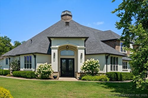 6797 Hummingbird Ct, Owasso, OK, 74055-5040 | Card Image