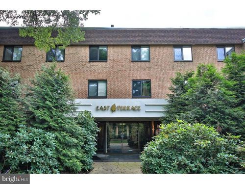 e212-1650 Oakwood Dr, PENN VALLEY, PA, 19072-1030 | Card Image