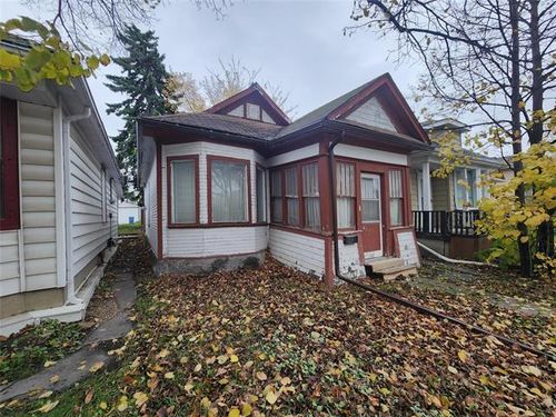 {{alt}} | Card Image