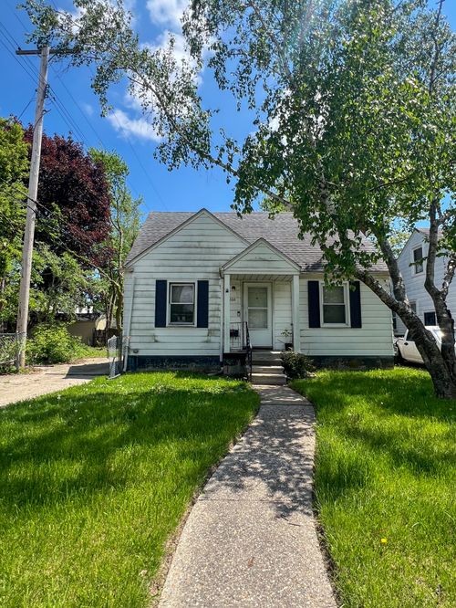12260 Wayburn St, Detroit, MI, 48224-1083 | Card Image