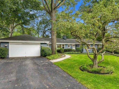 311 N Mac Arthur Boulevard, Mount Prospect, IL, 60056 | Card Image