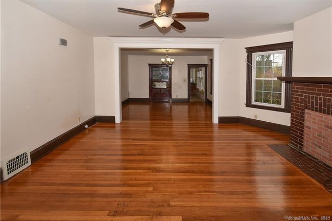 70 - 68-70 Sterling St, Home with 9 bedrooms, 3 bathrooms and 5 parking in Hartford CT | Image 23
